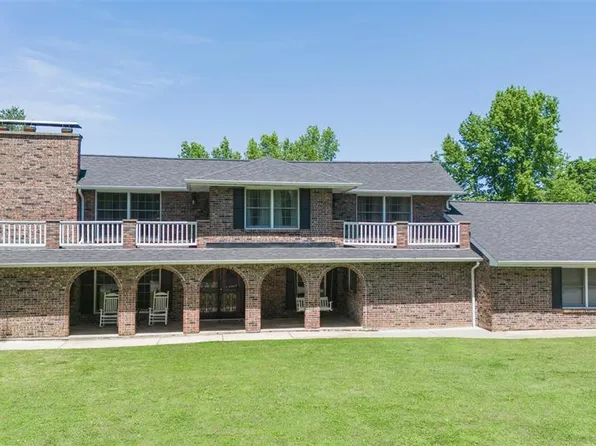 1873 Longview Ln, Rolla, MO 65401