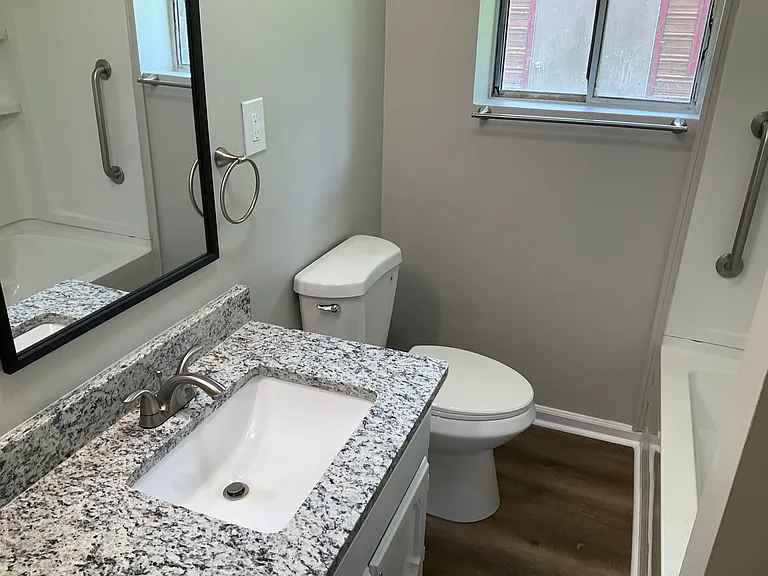 2606 Jones St — Photo 25