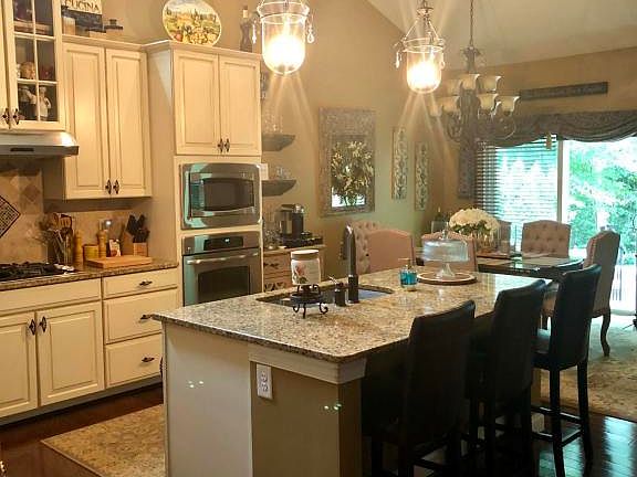 5th image of 23 Forsgate Way