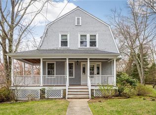 44 Goodwin St, Warwick, RI 02818