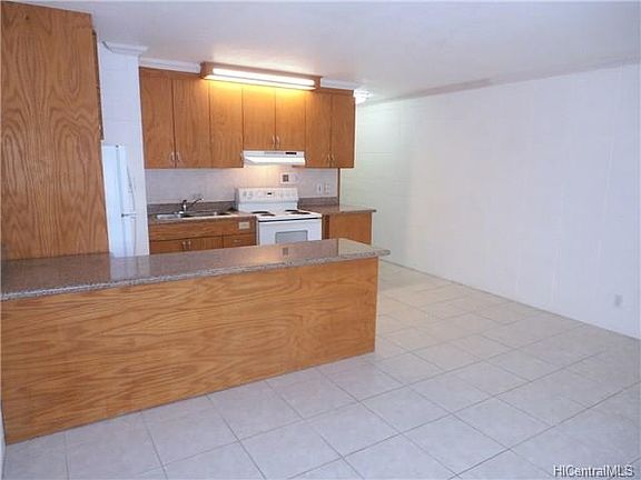 4th image of 920 Kaheka St APT 21