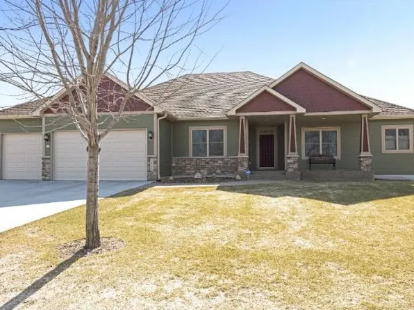 1851 Belmont Ave NW, Shakopee, MN 55379