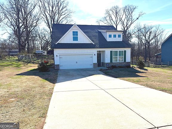 3rd image of 1924 Lou Gurley Rd