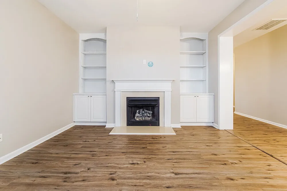 3 bed, 2.5 bath, 1622 sqft, $1,995 — Photo 4