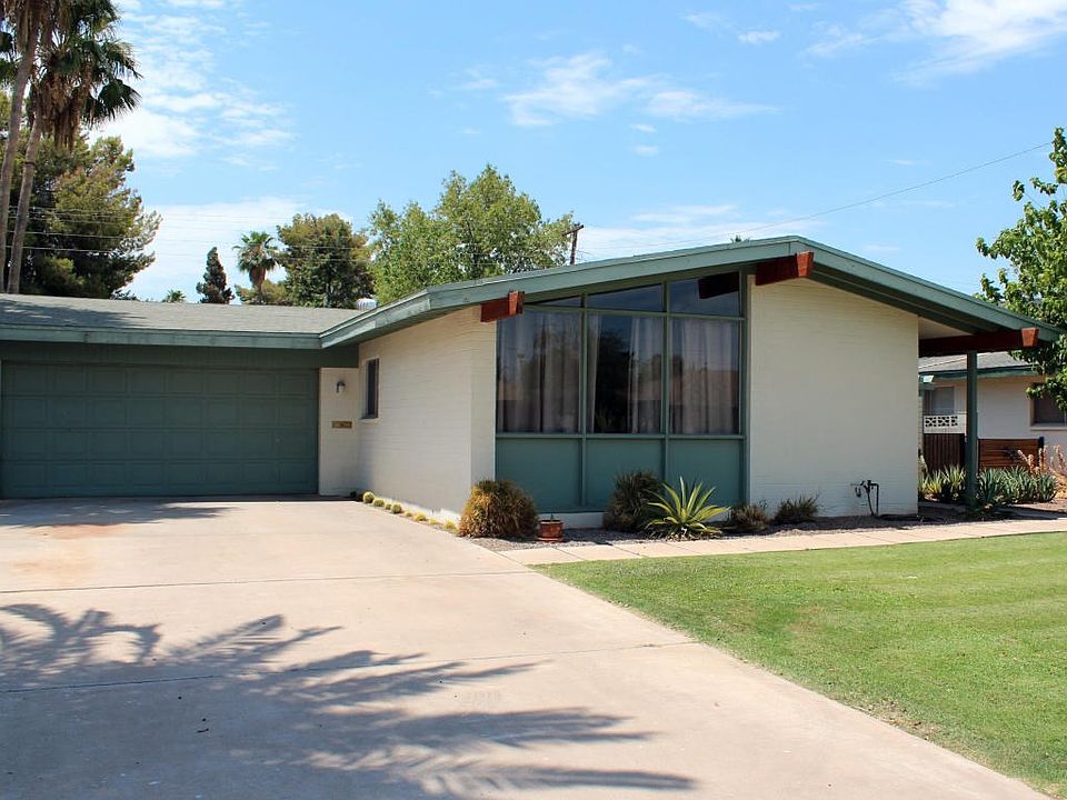 1st image of 1207 E Malibu Dr