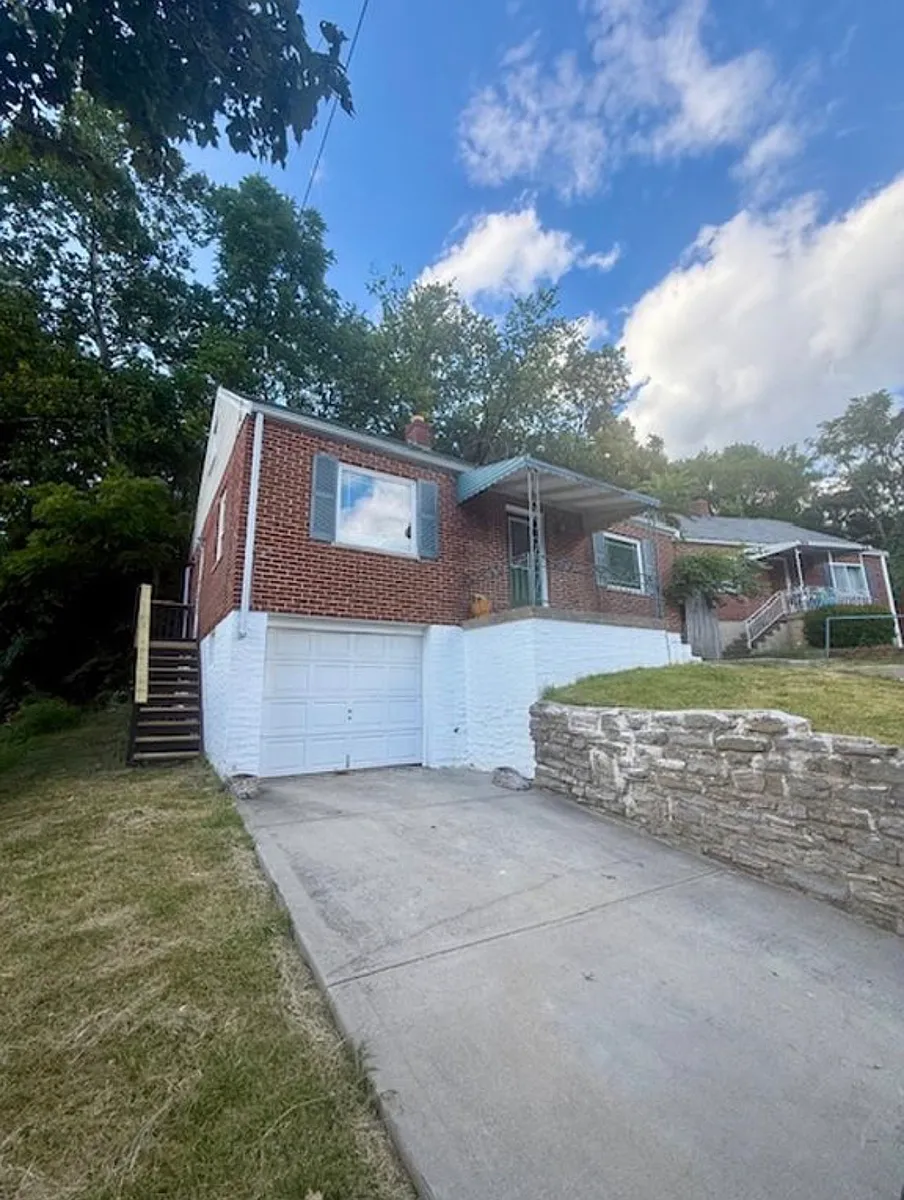 Building Photo - 357 Riddle Pl