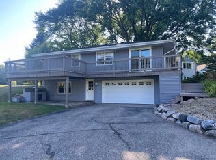 3921 Minnewashta Ct, Excelsior, MN 55331
