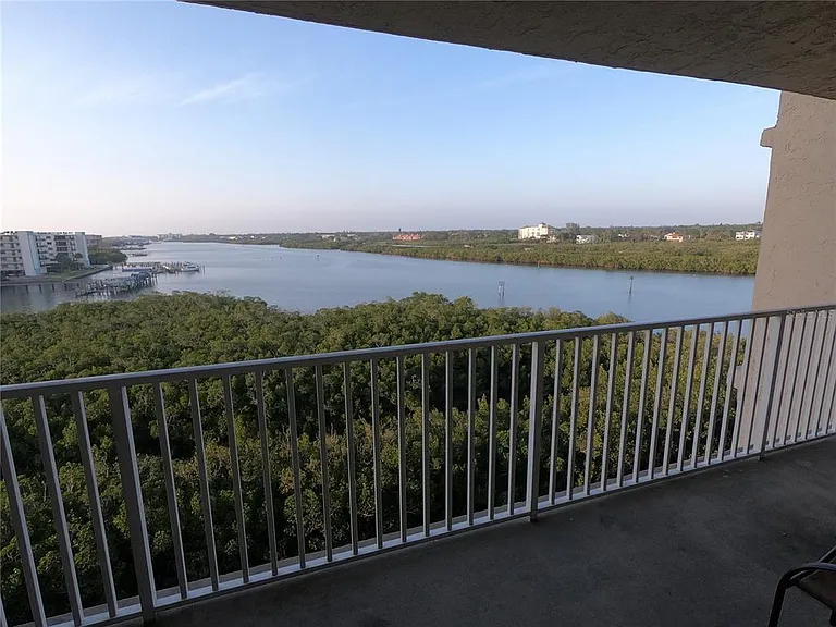 19451 Gulf Blvd #604 — Photo 13