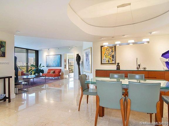 2nd image of 3600 Yacht Club Dr APT 502