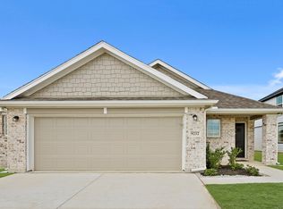 9232 Union Pacific Dr, Crowley, TX 76036