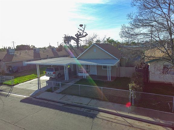 3rd image of 161 S Magnolia St