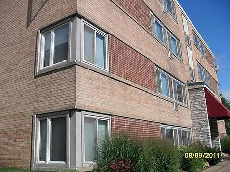 1st image of 3120 Hennepin Ave Unit 204