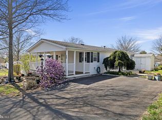 442 Manor House Ln, Souderton, PA