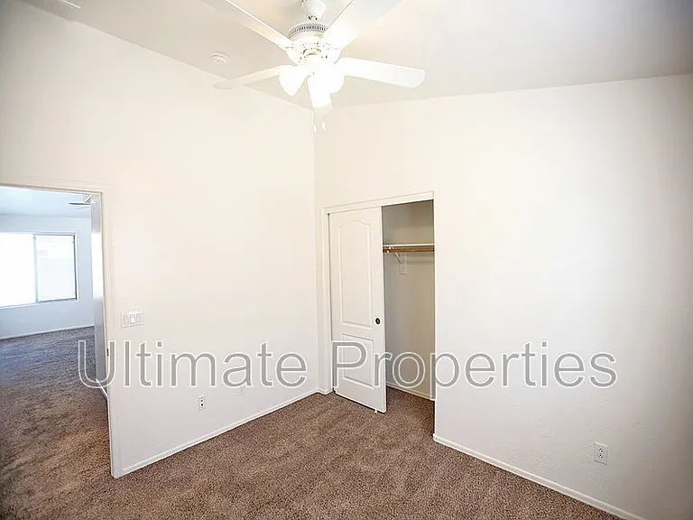 5921 S 249th Dr — Photo 7