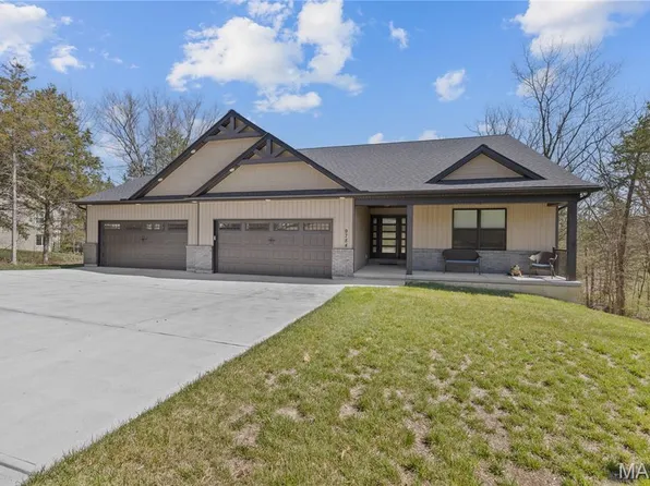 9784 Ridgecrest Dr, Hillsboro, MO 63050