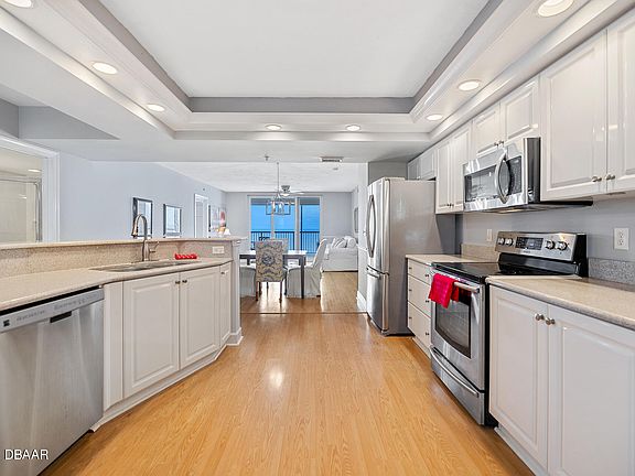 3rd image of 3425 S Atlantic Ave APT 603