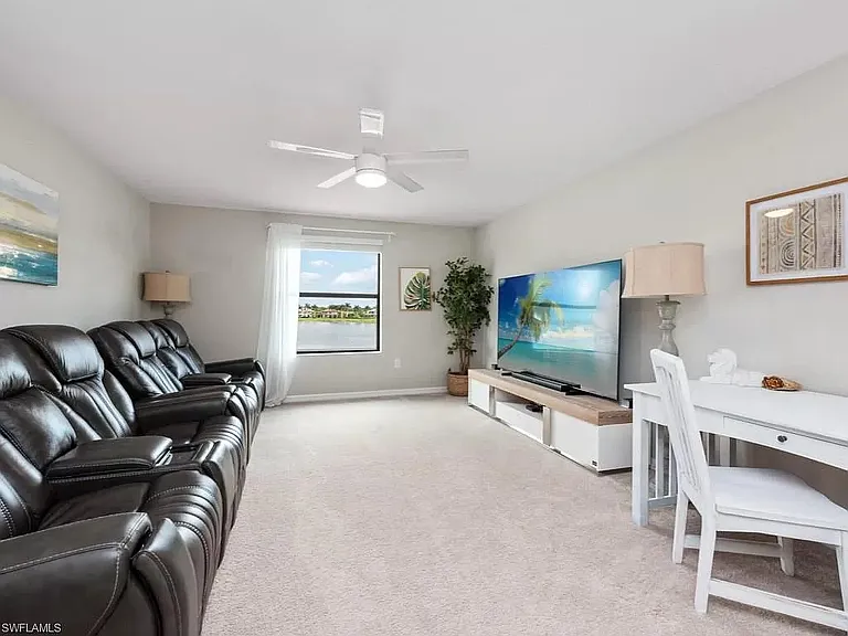 1610 Santiago Cir — Photo 11