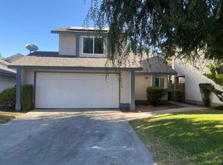 1016 E Ferguson Ave, Visalia, CA 93292