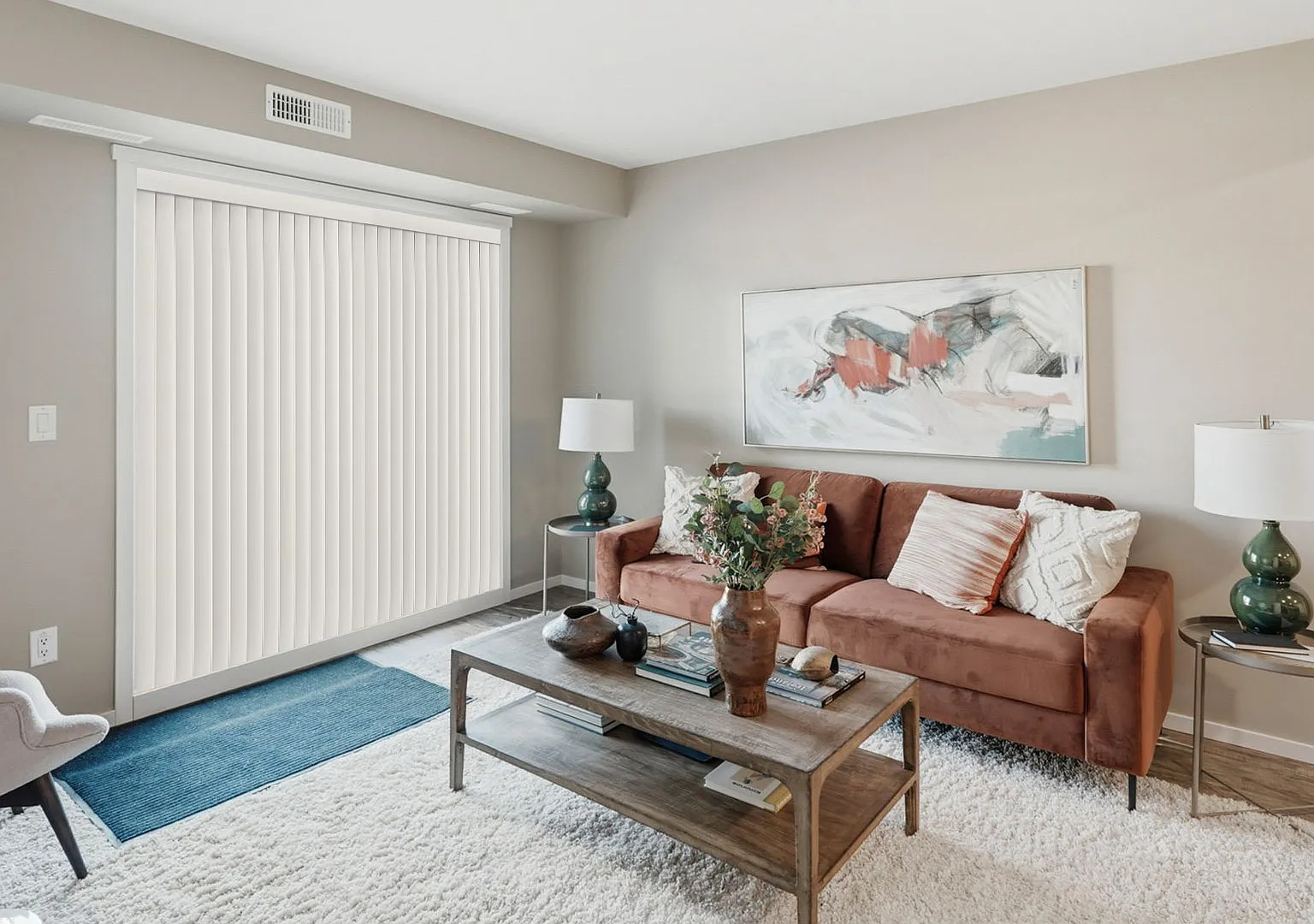 Crestwood Apartments — Photo 3