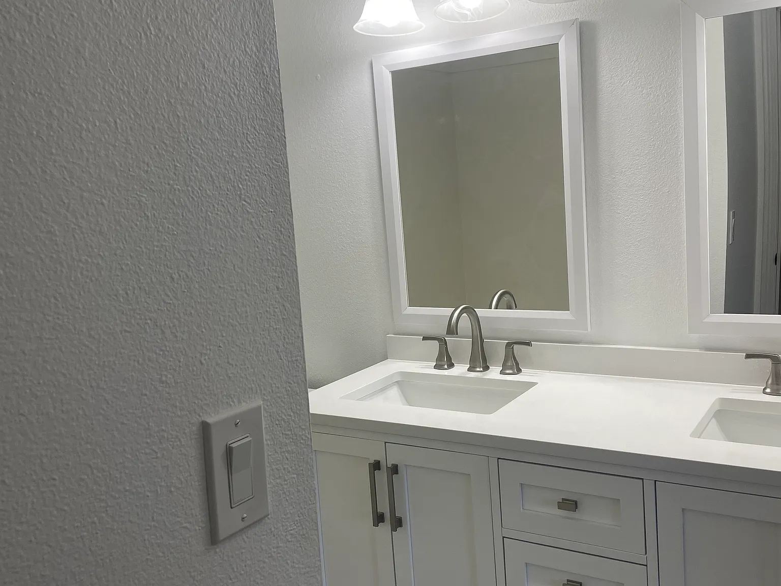 2 bed, 1.5 bath, 1088 sqft, $1,400 — Photo 4