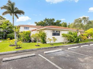 North Garden Villas Inc C, Miami, FL 33161