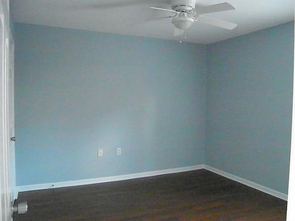 4th image of 140-50 Lanier Dr