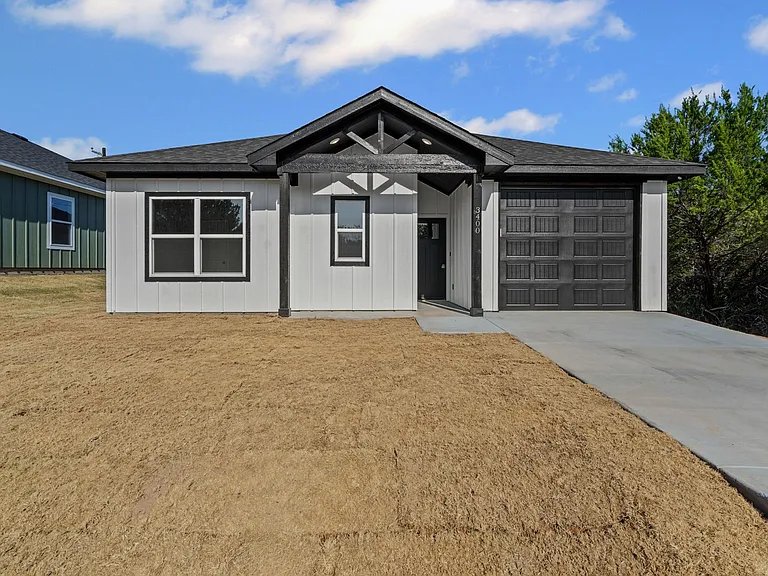 3400 Hilltop Rd — Photo 5