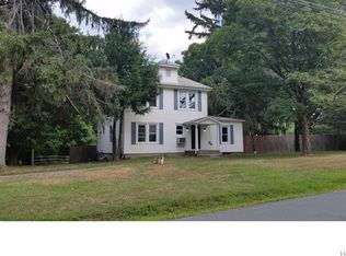 21 Berea Rd, Walden, NY 12586