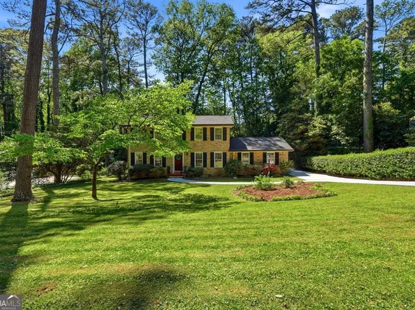 3056 Nottaway Ct, Atlanta, GA 30341