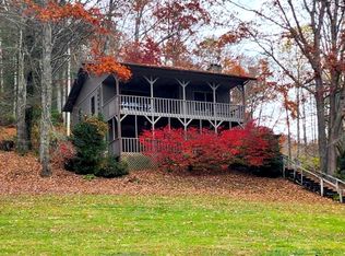 292 Fairview Ln, Topton, NC 28781