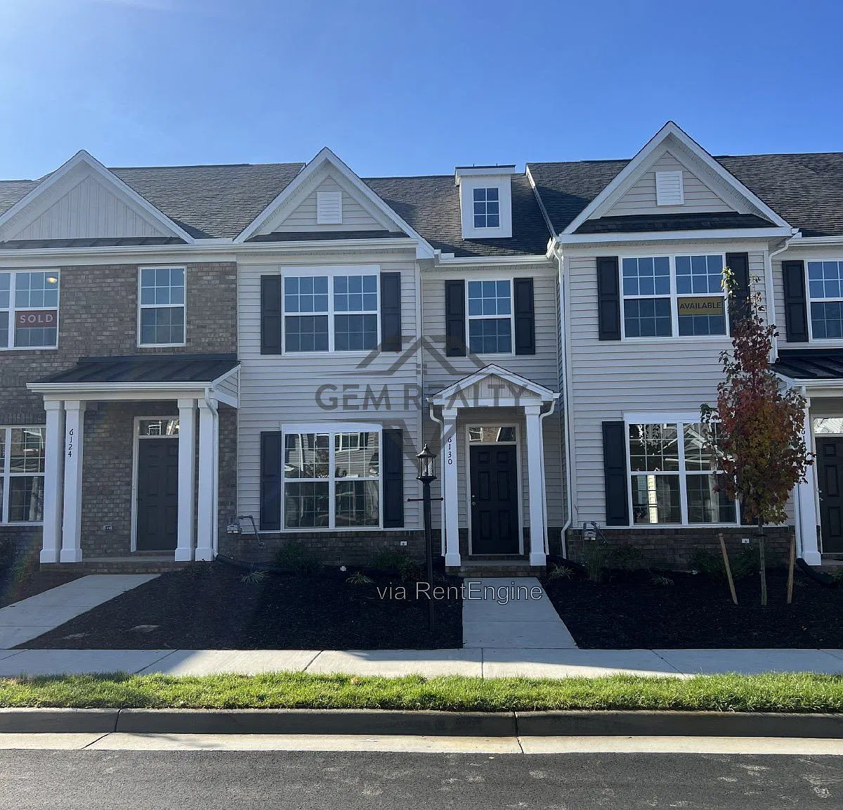 3 bed, 2.5 bath, 1474 sqft, $2,350 — Photo 4