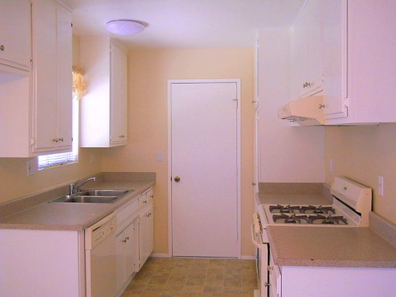 5th image of 26132 Lodgepole Ct