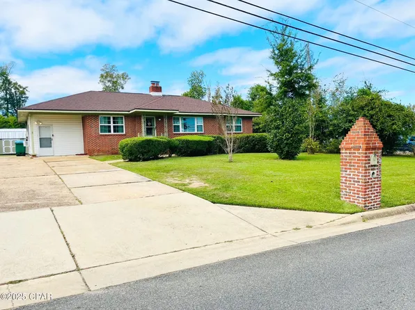 2965 Noland St, Marianna, FL 32446