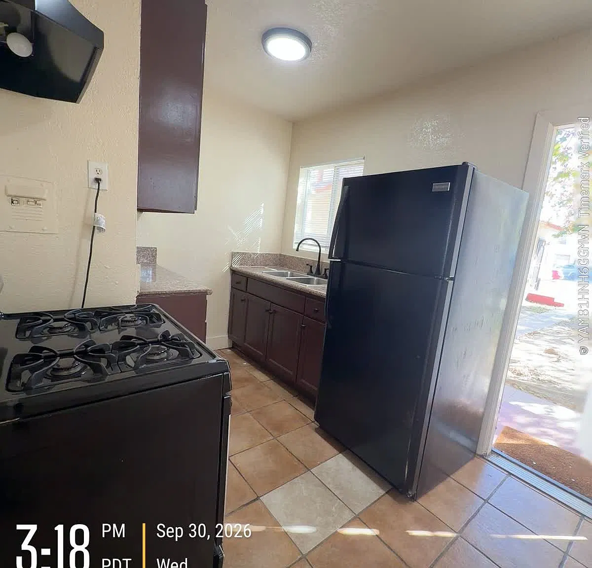 1 bed, $845 — Photo 2