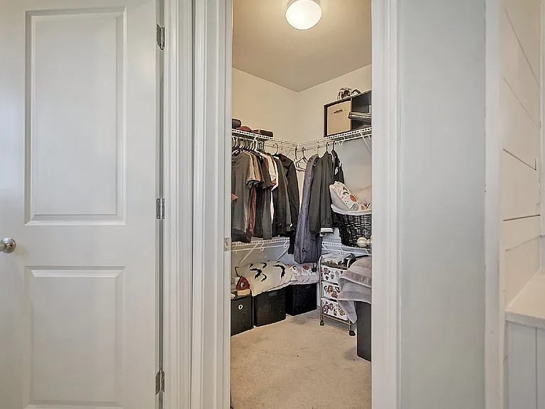 838 Redbud Ln — Photo 19