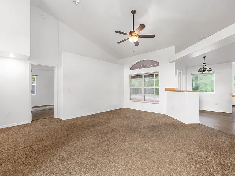 7860 SW 204th Ave — Photo 29