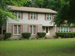306 Locksley Dr, Greenwood, SC 29649