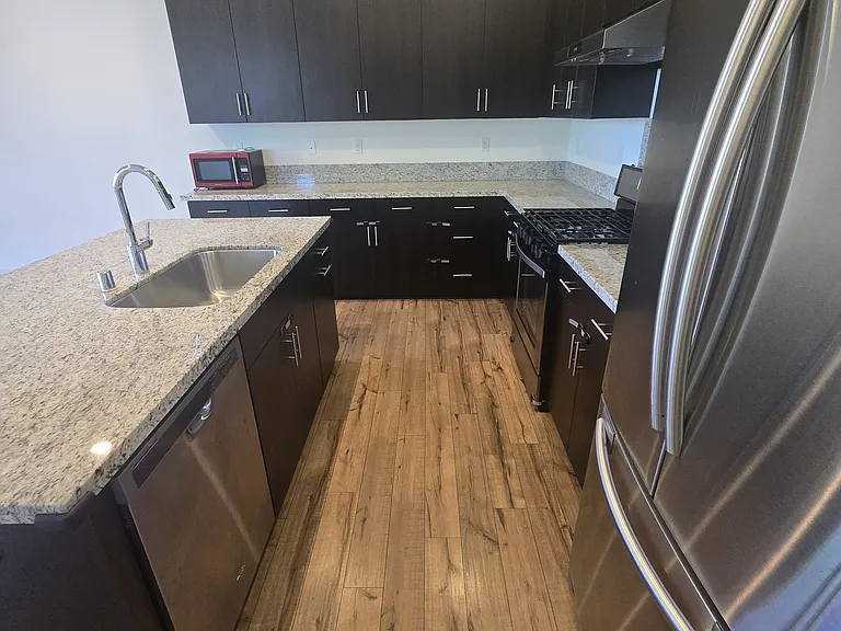 1919 Cadence Ln — Photo 8