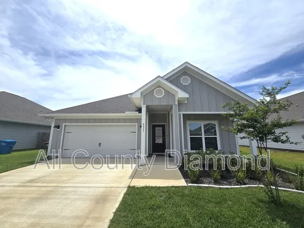 4861 Sweetspire Dr, Panama City, FL 32404