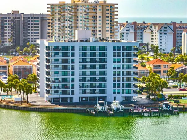 240 Sand Key Estates Dr #243, Clearwater, FL 33767