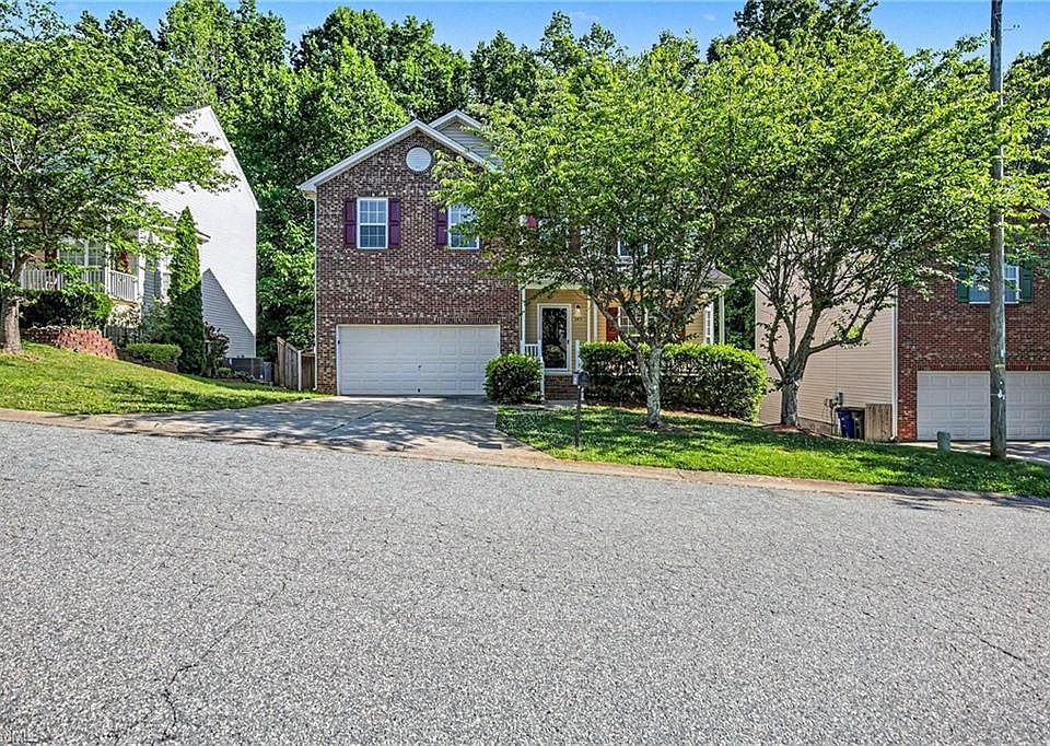 1st image of 349 Ivy Park Ln