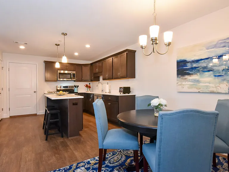 80 Saw Mill Dr — Photo 4