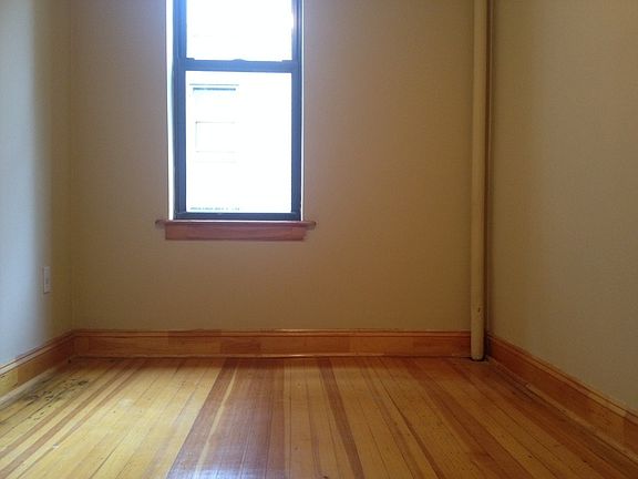 3rd image of 235 E 50th St APT 52