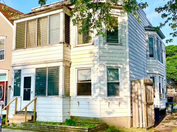 490 7th Avenue, Troy, NY 12182