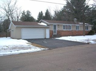 406 Airport Ave, Wisconsin Rapids, WI 54494