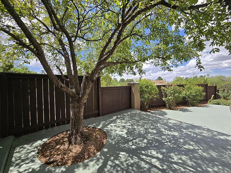 2874 Plaza Amarilla — Photo 26