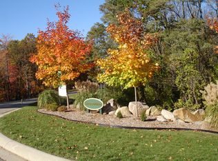 1450 Barrwood Trl, Oxford, MI
