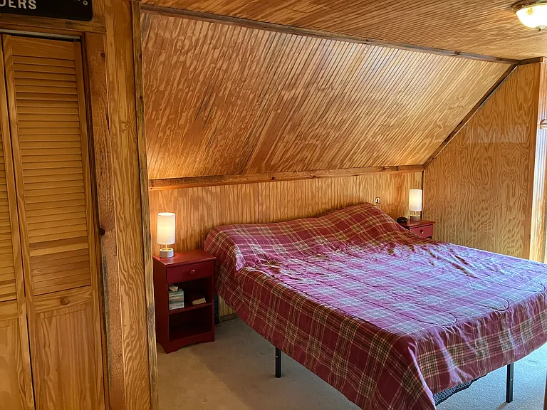 14 Clover Dr — Photo 29