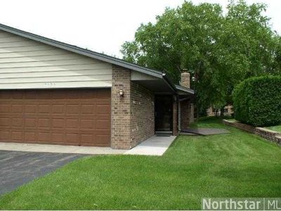 7102 Robinwood Trl, Woodbury, MN, 55125
