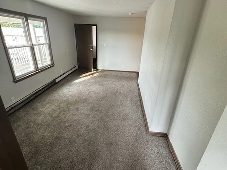 2519 Clarkson Ave — Photo 37